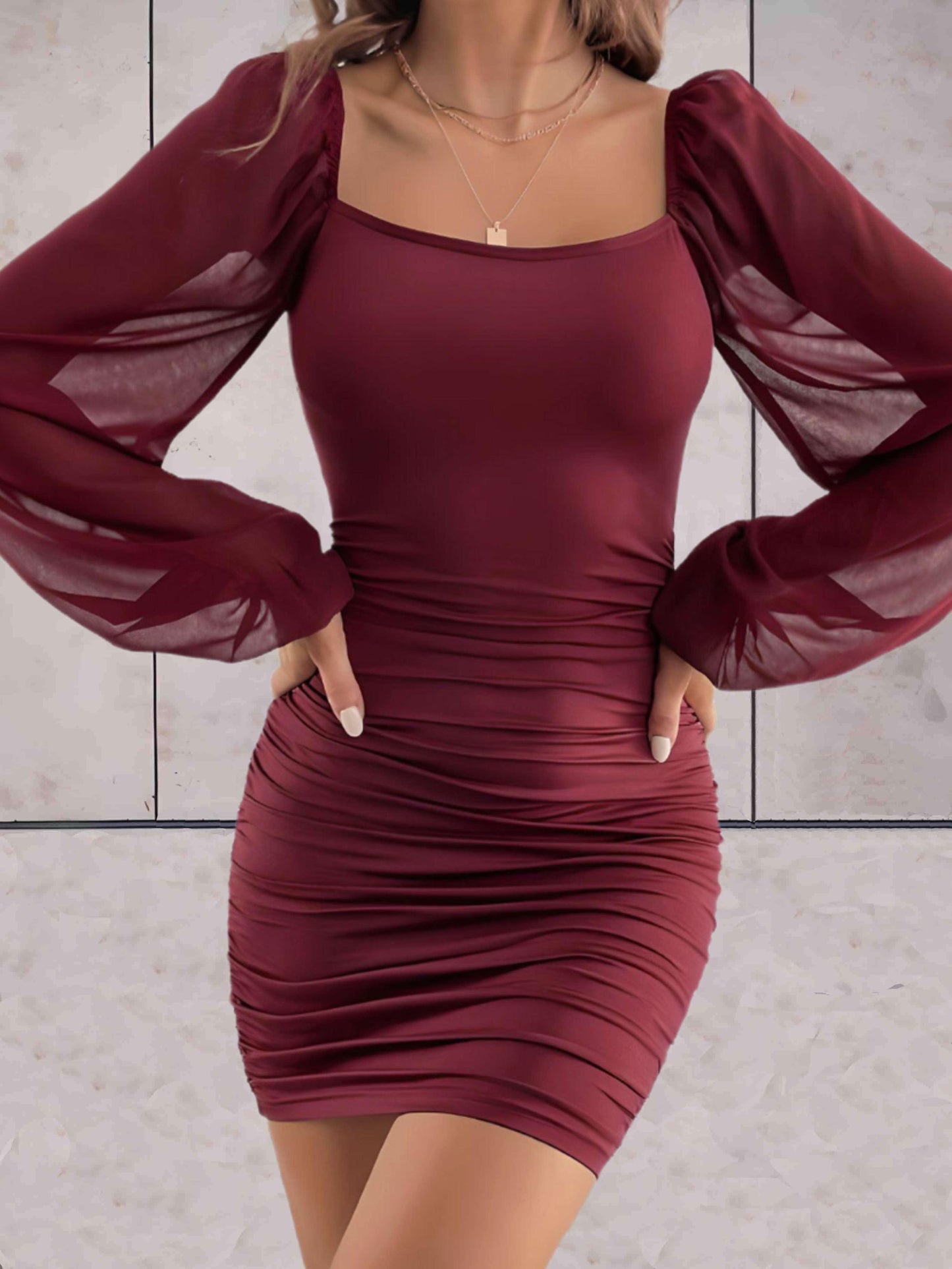 Marianne - Mini Robe Élégante