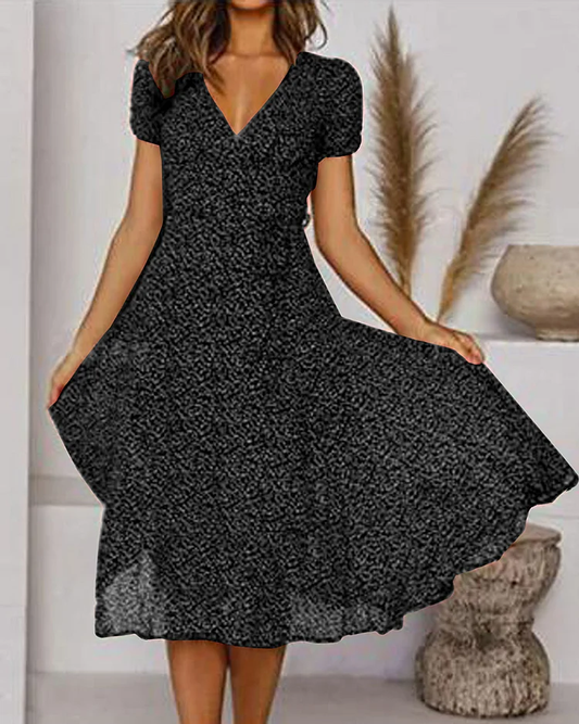 Nadège - Robe en mousseline à encolure en V et motif floral