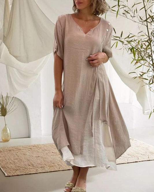 Edith - Robe à col en V et manches courtes