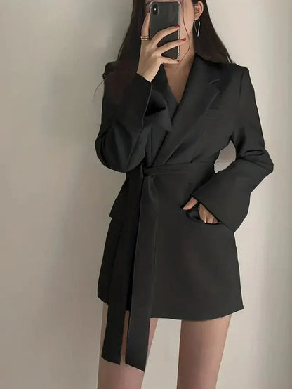 Christine - Robe Blazer Noire - Élégante Et Professionnelle