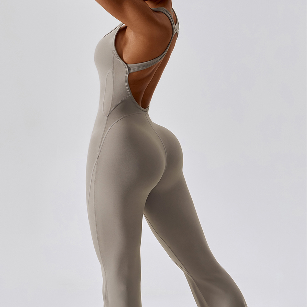 Naevia - Combinaison sexy à col en V