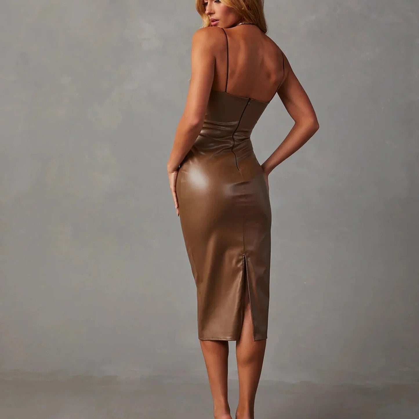 Valérie - Robe midi - Fente audacieuse