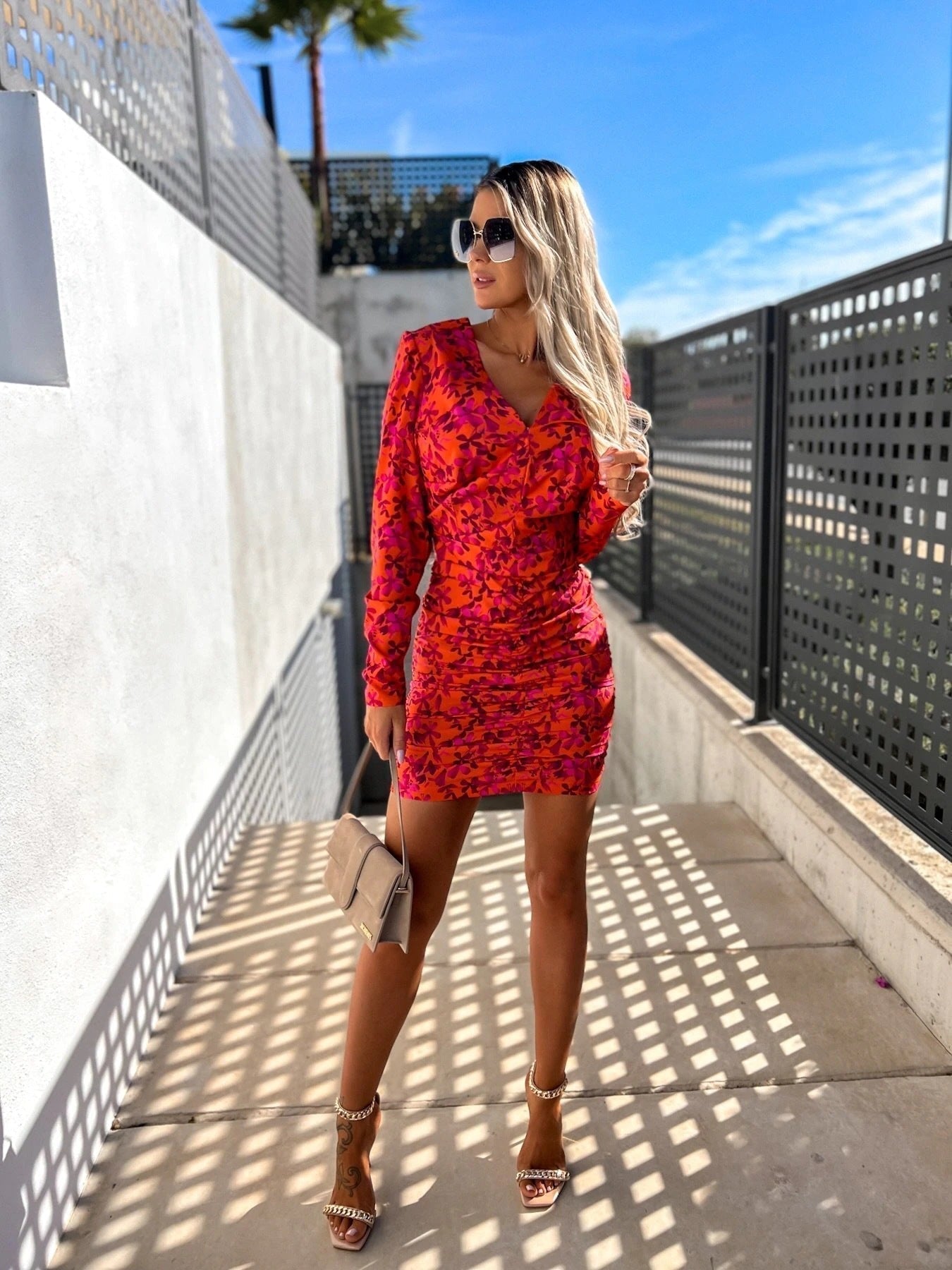 Béatrice - Robe Mini Imprimé Floral - Col En V Flatteur