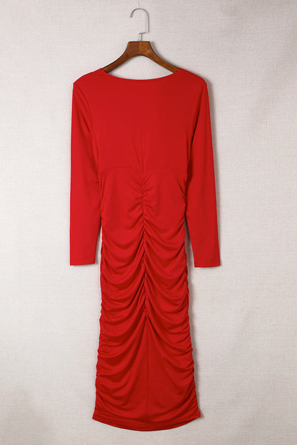 Stephanie - Robe ajustée à encolure en V